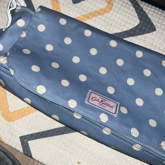 CATH KIDSTON LONDON ORGANIZER BUTTON SPOT /POLKA DOT-DUSTY BLUE - Picture 5 of 8